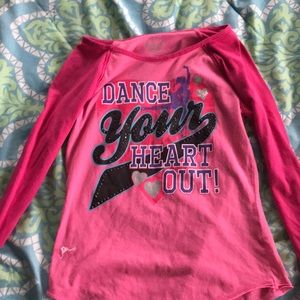 This is a long sleeve t-shirt pink kids 12-14 size